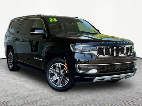 Used 2023 Jeep Wagoneer Series II AWD/4WD image 3