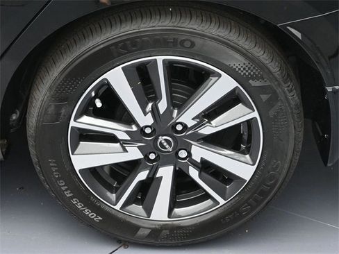 New 2025 Nissan Versa SV w/ Trunk Package image 8