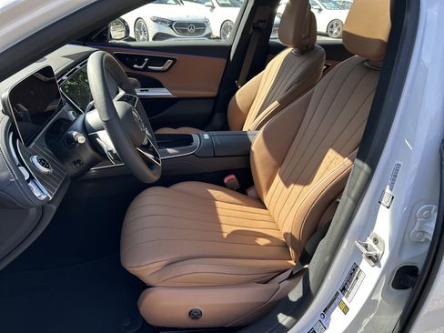 New 2026 Mercedes-Benz E 450 4MATIC Sedan image 21
