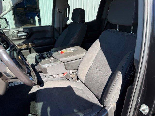 Used 2021 Chevrolet Silverado 1500 LT w/ Convenience Package II RWD image 6