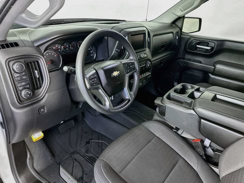 Used 2022 Chevrolet Silverado 1500 Custom w/ Safety Confidence Package AWD/4WD image 29