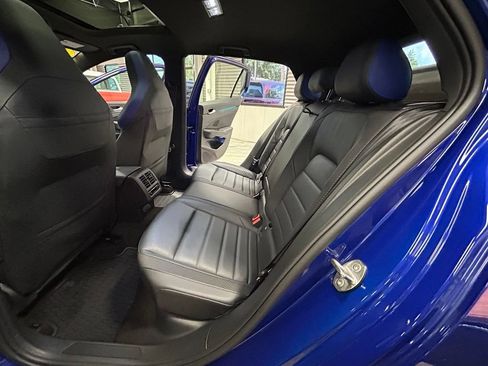 Used 2024 Volkswagen Golf R AWD/4WD image 52