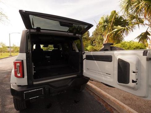Used 2023 Ford Bronco Outer Banks AWD/4WD image 29