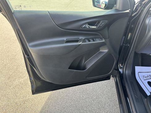 Used 2024 Chevrolet Equinox LT image 20