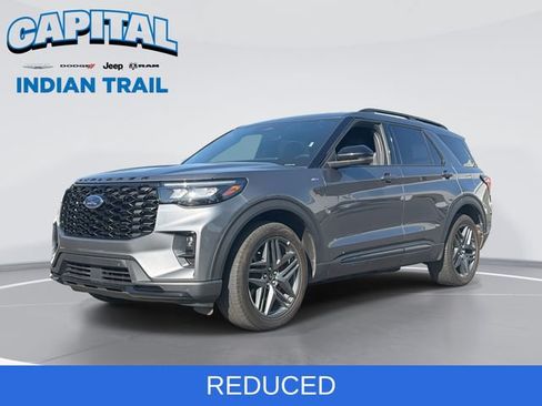 Used 2025 Ford Explorer ST-Line w/ ST-Line Street Pack AWD/4WD image 1
