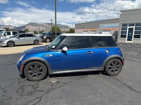 Used 2005 MINI Cooper S FWD image 12