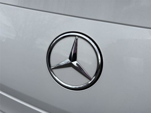 Used 2023 Mercedes-Benz CLA 250 4MATIC image 15