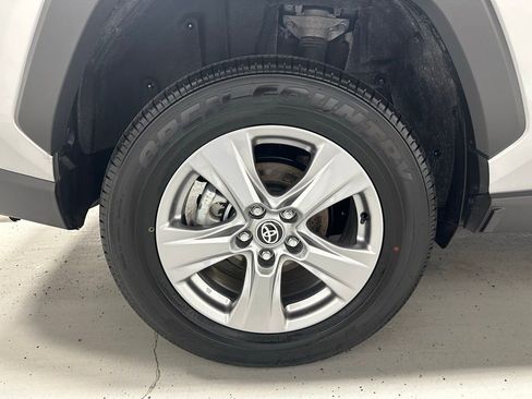 Used 2025 Toyota RAV4 LE image 64