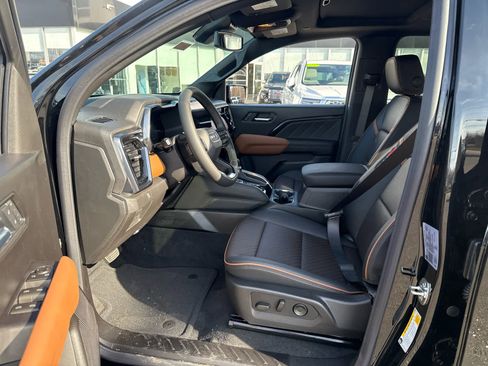 New 2026 GMC Canyon AT4 w/ Technology Plus Package image 13