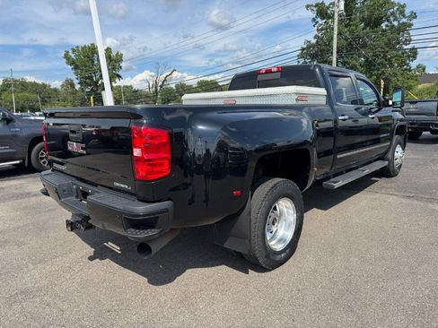 Used 2015 GMC Sierra 3500 Denali AWD/4WD image 5