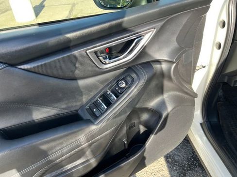 Used 2020 Subaru Forester Limited image 30