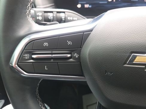 Used 2024 Chevrolet Traverse LT w/ LPO, Floor Liner Package FWD image 39