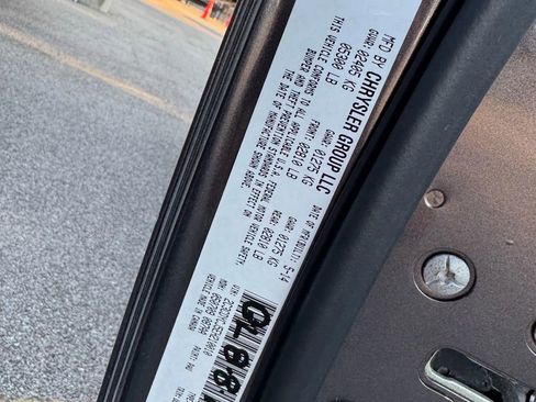 Used 2014 Dodge Challenger SRT8 w/ Harman/Kardon Audio Group image 48