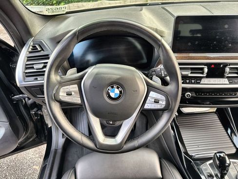 Used 2024 BMW X3 xDrive30i w/ Premium Essential Package image 11