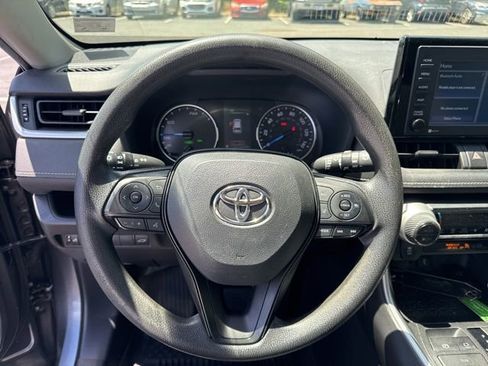 Used 2021 Toyota RAV4 XLE w/ Convenience Package AWD/4WD image 17