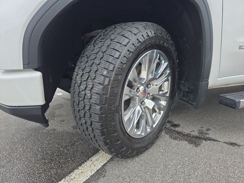Used 2023 GMC Sierra 1500 Denali AWD/4WD image 32