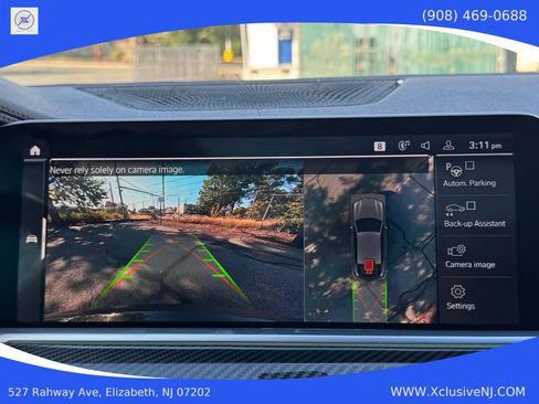 Used 2022 BMW X6 M50i w/ Executive Package image 17