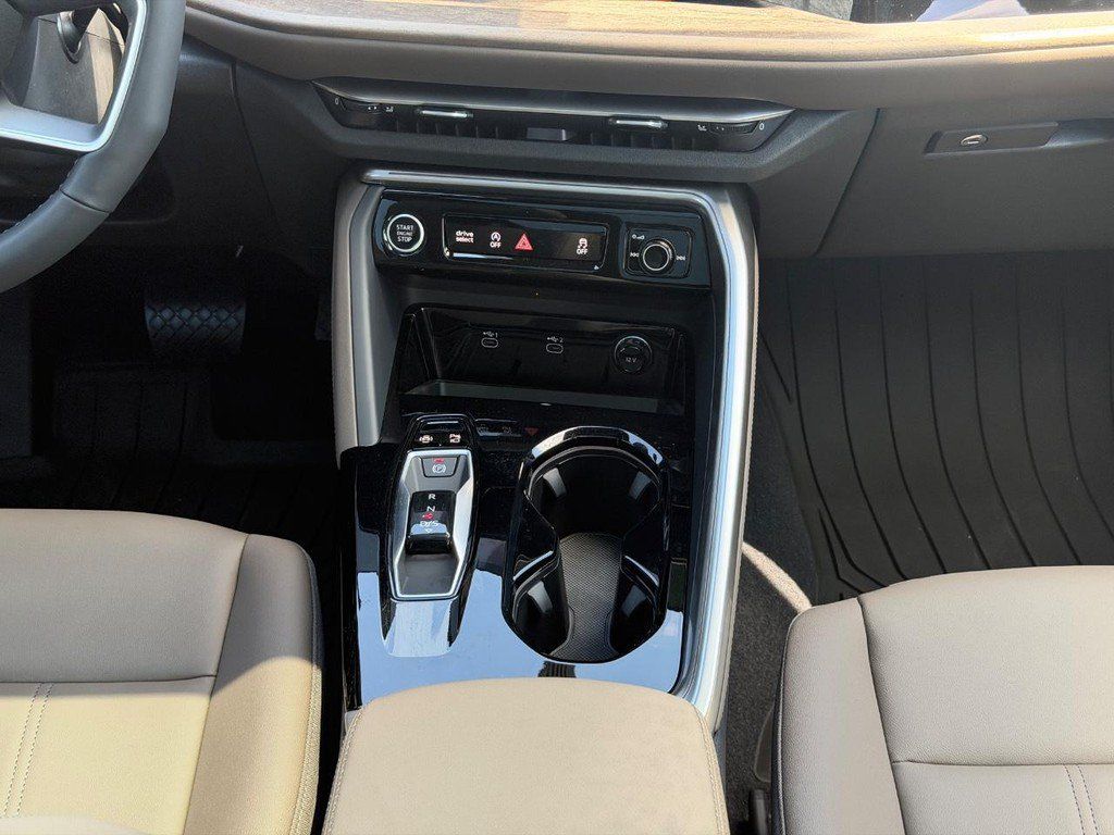 New 2026 Audi Q5 Premium Plus AWD/4WD image 8