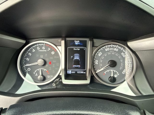 Used 2021 Toyota Tacoma SR5 RWD image 27