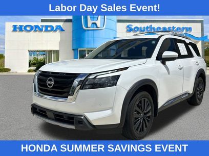 Used 2025 Nissan Pathfinder Platinum w/ Cargo Package