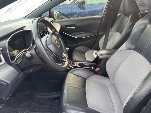 Used 2022 Toyota Corolla XSE image 10
