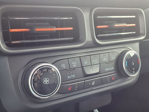 Used 2024 Ford Maverick XLT w/ XLT Luxury Package image 12