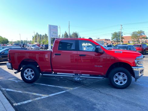 Used 2026 RAM 2500 Big Horn AWD/4WD image 6