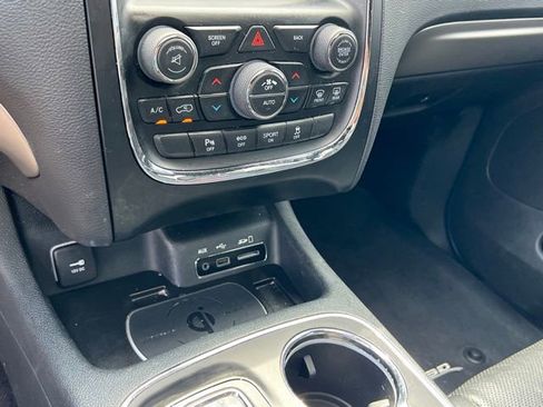 Used 2017 Dodge Durango R/T AWD/4WD image 19