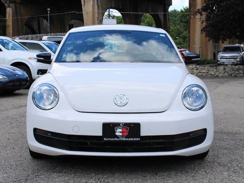Used 2012 Volkswagen Beetle 2.5 FWD image 2