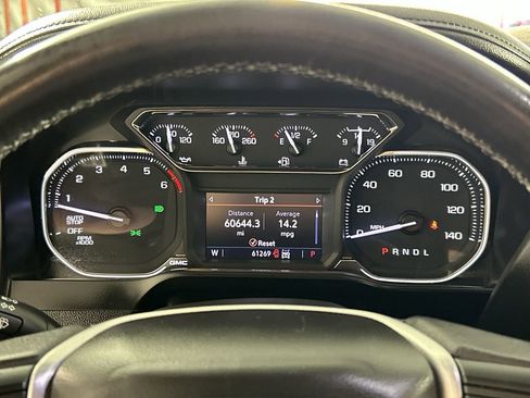 Used 2021 GMC Sierra 1500 SLT w/ SLT Premium Plus Package AWD/4WD image 14