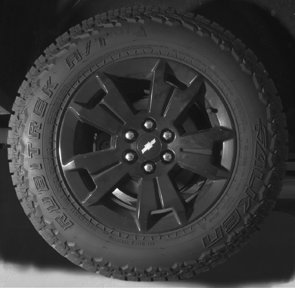 Used 2019 Chevrolet Colorado Z71 w/ Z71 Midnight Edition AWD/4WD image 14