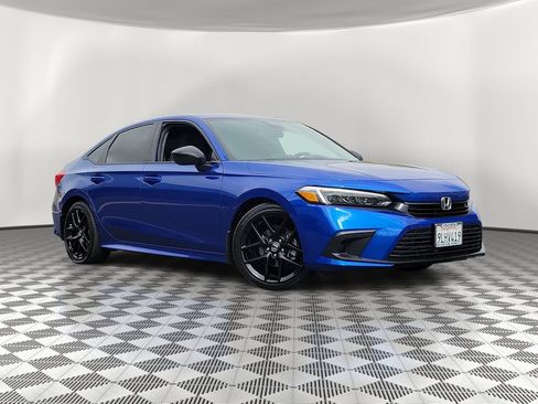 Certified 2024 Honda Civic Sport image 2