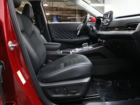 Used 2025 Mitsubishi Outlander SEL image 22