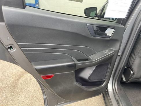 Used 2023 Ford Escape Active FWD image 28