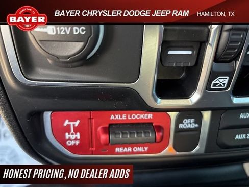 Used 2024 Jeep Wrangler Unlimited Sport AWD/4WD image 38
