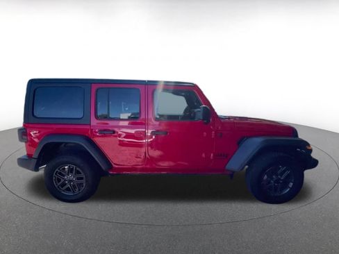 Used 2025 Jeep Wrangler Unlimited Sport AWD/4WD image 14