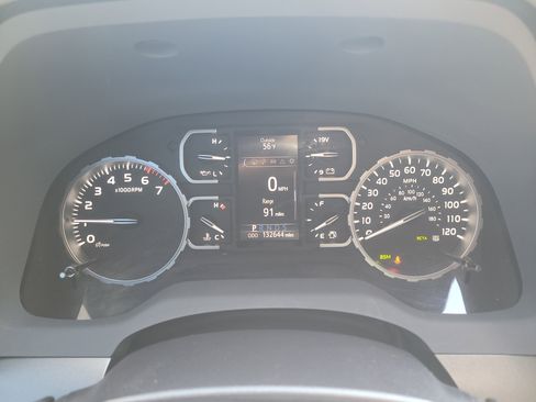 Used 2018 Toyota Tundra SR5 w/ TRD Sport Package image 30