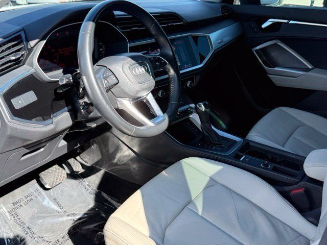Used 2020 Audi Q3 2.0T Premium AWD/4WD image 11