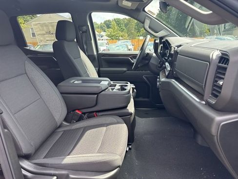 New 2026 Chevrolet Silverado 1500 LT image 16