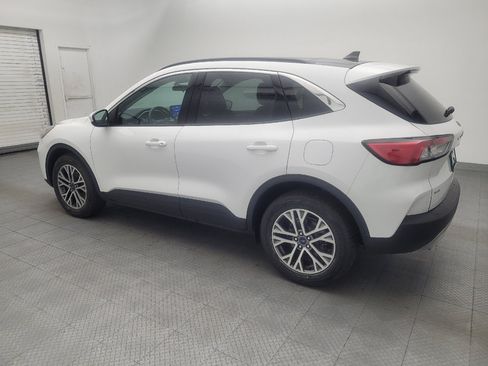Used 2022 Ford Escape SEL AWD/4WD image 3