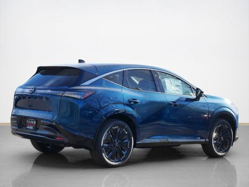 New 2026 Nissan Murano Platinum w/ Cargo Package image 2