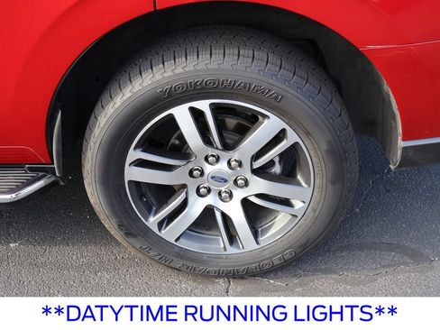Used 2022 Ford Expedition XLT RWD image 26