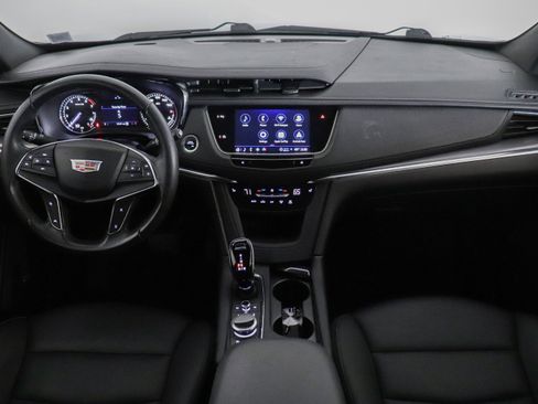 Used 2022 Cadillac XT5 Luxury image 24