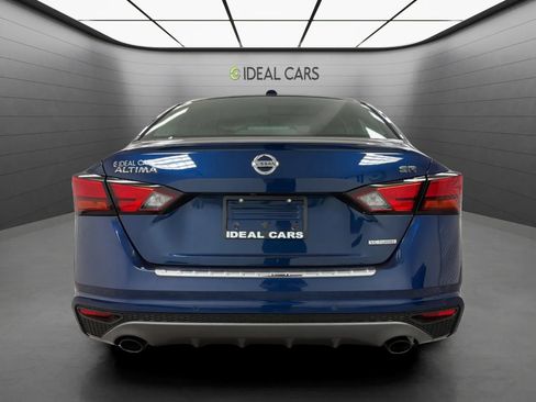 Used 2021 Nissan Altima 2.0 SR FWD image 4