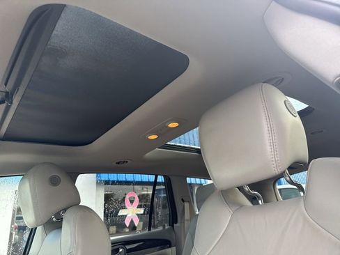Used 2017 Buick Enclave Leather image 30