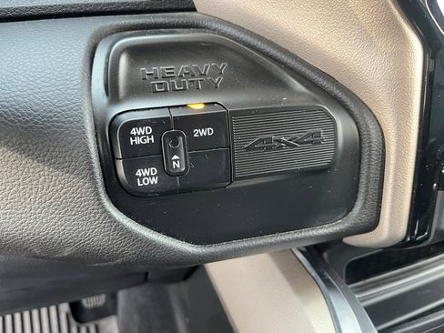 Used 2021 RAM 3500 Laramie image 31