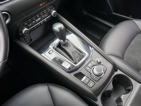 Used 2020 MAZDA CX-5 Touring image 19