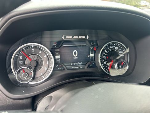 Used 2024 RAM 2500 Big Horn w/ Night Edition image 25