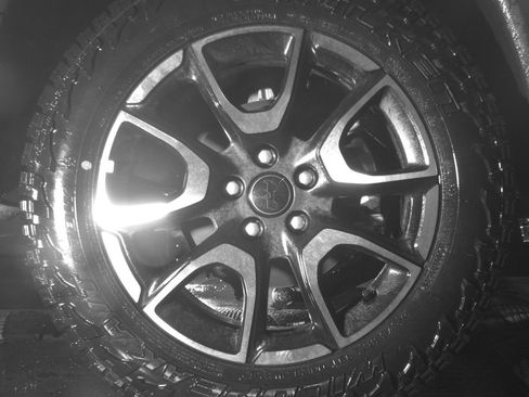 Used 2025 Jeep Compass Trailhawk image 15