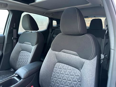 New 2026 Nissan Kicks SV w/ SV Premium Package image 19